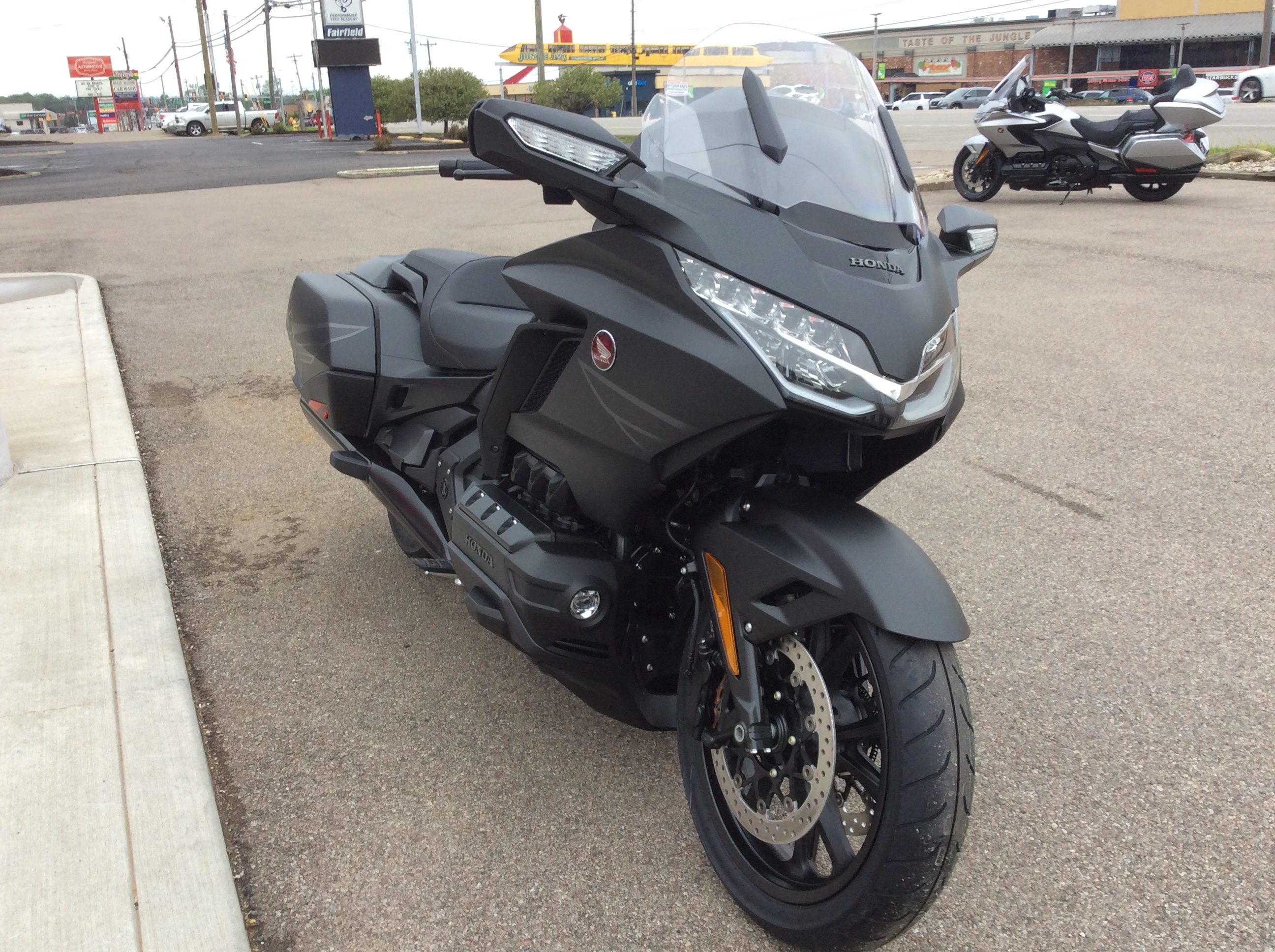 2025 Honda GOLDWING 50TH ANNIVERSARY - Photo 7